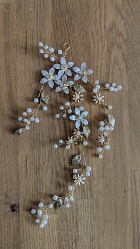 Brauthaarschmuck mit blumen - brauthaarschmuck,